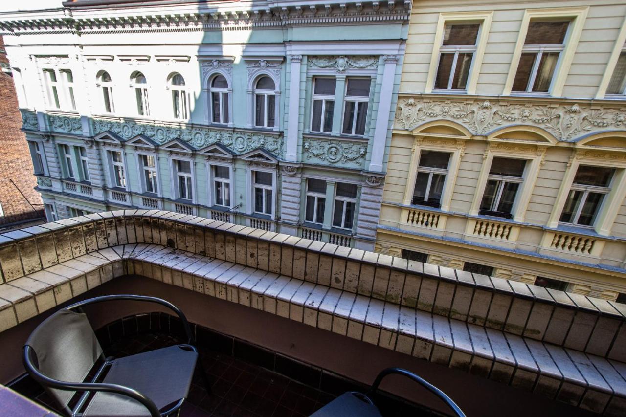 Colorful Day In Prague Design Apartments Exteriér fotografie